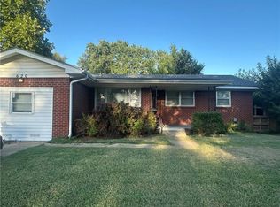 620 S 6th St, Independence, KS 67301