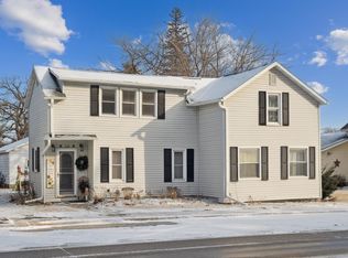 130 Main St W, Maynard, IA 50655