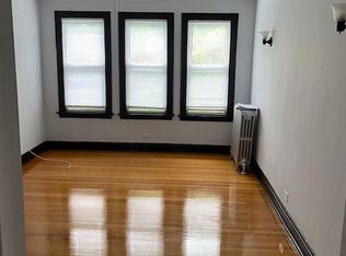 4945 N Whipple St APT 3W, Chicago, IL 60625