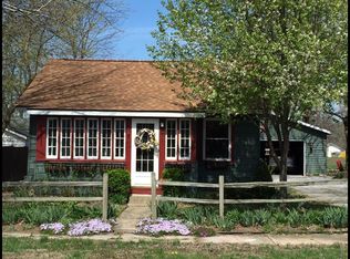 105 E Wilson, Valier, IL 62891