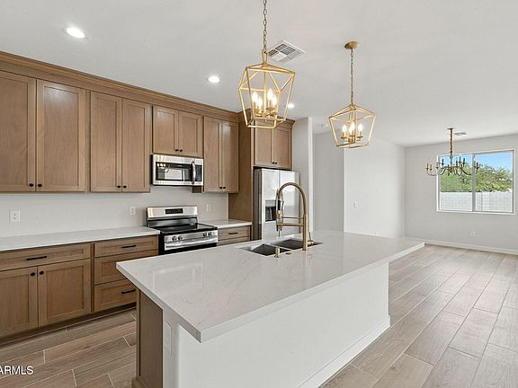 2nd image of 3515 N HOHOKAM Drive