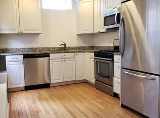 1020 Chestnut St APT 1, Newton, MA 02464
