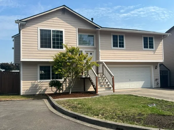 5721 100th Pl NE, Marysville, WA 98270