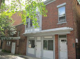 2211-2213 5th St, Troy, NY 12180