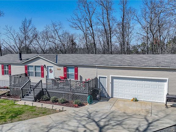 3rd image of 14351 Meggs Dr