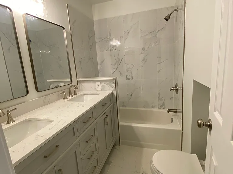 10523 Cedar Creek Dr — Photo 8