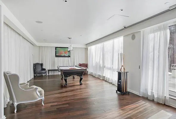 Rented by Nest Seekers International | media 19