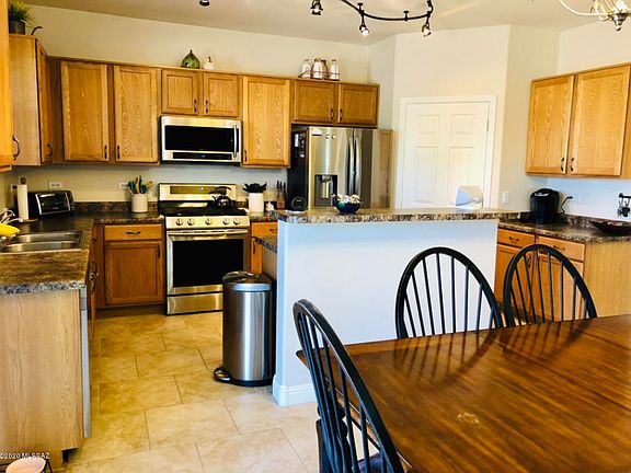 5th image of 634 W Calle Cajeta