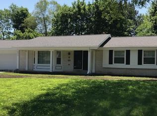 6573 W Cloverleaf Ln, Brown Deer, WI 53223