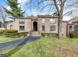 9 Fairway Rd, Reading, PA 19607