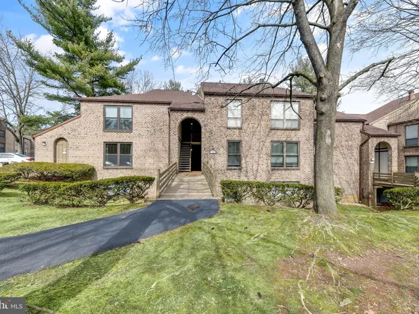 9 Fairway Rd, Reading, PA 19607