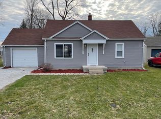 5529 Center Dr, Croswell, MI 48422