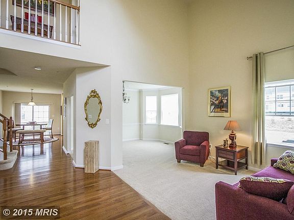 Two-story Foyer