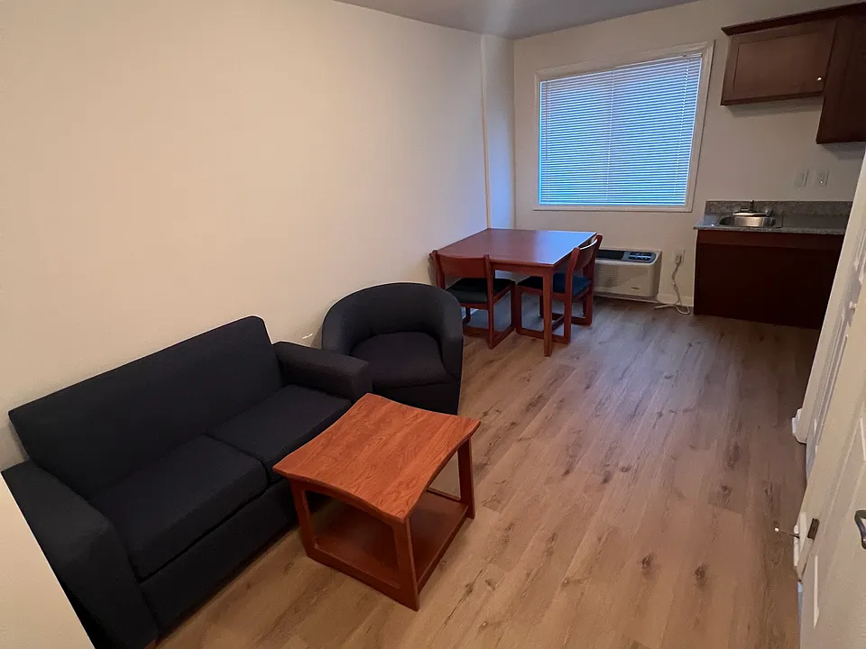 150-152 Barclay St #604
