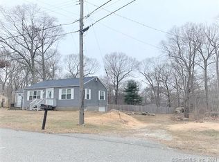 7 Marla Ave, Ledyard, CT 06339