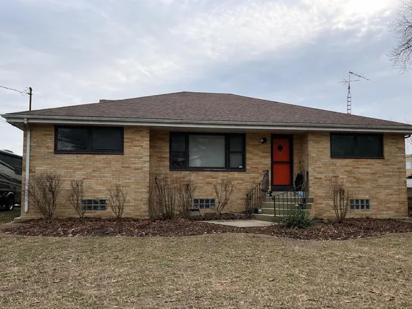 9851 Lakeshore DRIVE, Pleasant Prairie, WI 53158