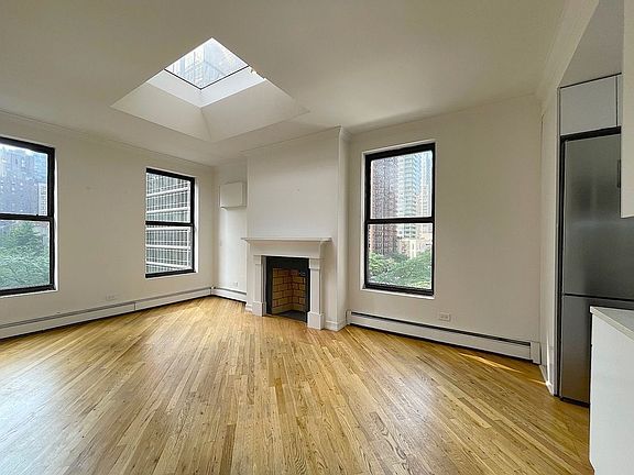 2nd image of 1045 2nd Ave #4A