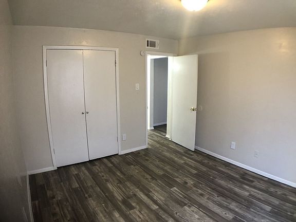 5th image of 1315 S Barry Ave #204