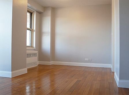 3rd image of 1240 Morrison Ave APT 6N