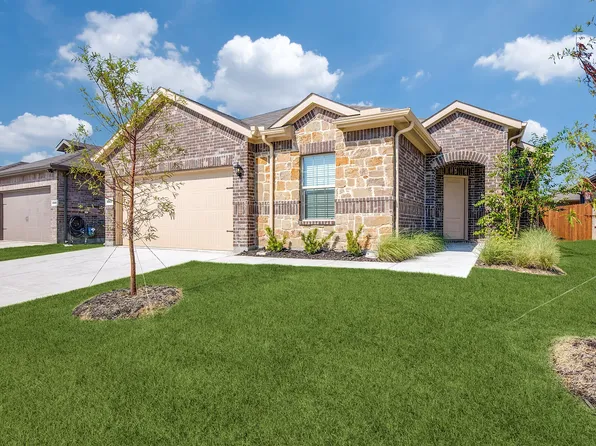 8909 Trumpeter Ln, Fort Worth, TX 76131
