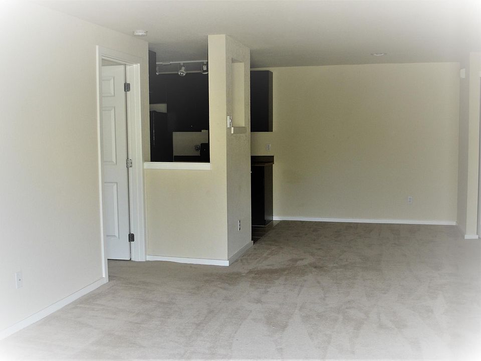 1st image of 12607 SE 41st Pl