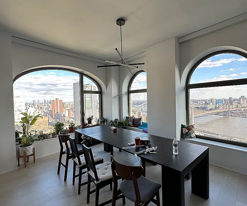 1st image of 130 William St #35B