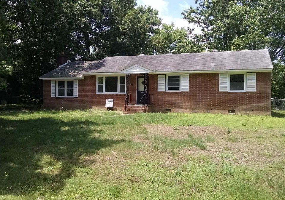1st image of 808 Circlewood Dr