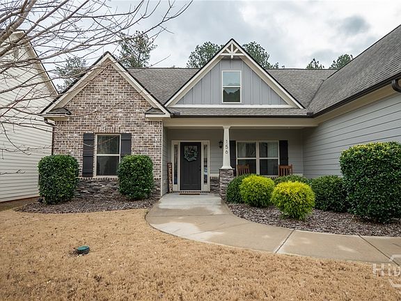 3rd image of 156 Kittle Lane