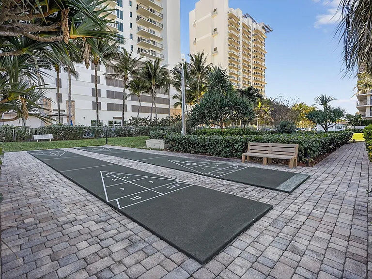 3400 N Ocean Dr #1406 — Photo 23