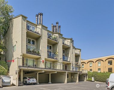 2933 76th Avenue SE #11E, Mercer Island, WA, 98040