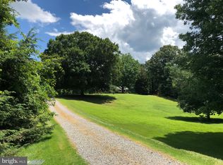 10497 Edgehill Ln, King George, VA 22485