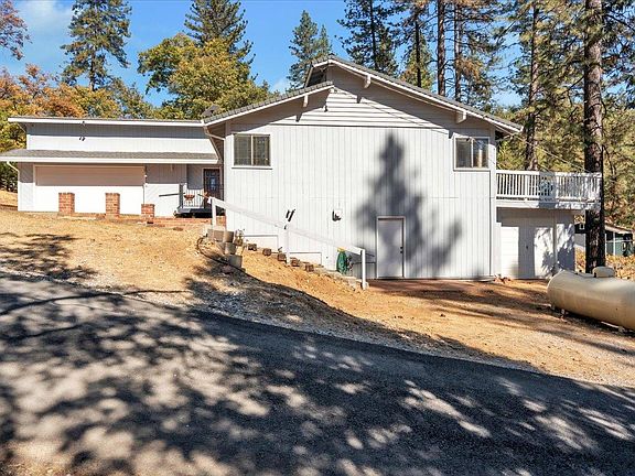 3rd image of 5421 Shooting Star Rd