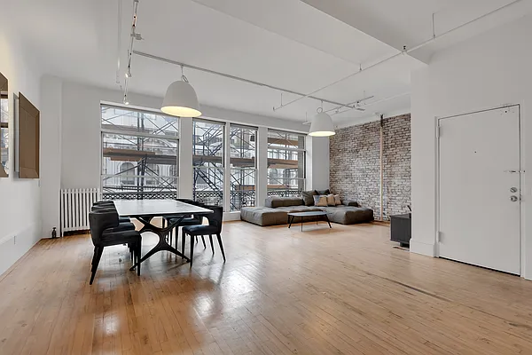 Rented by Compass | media 2