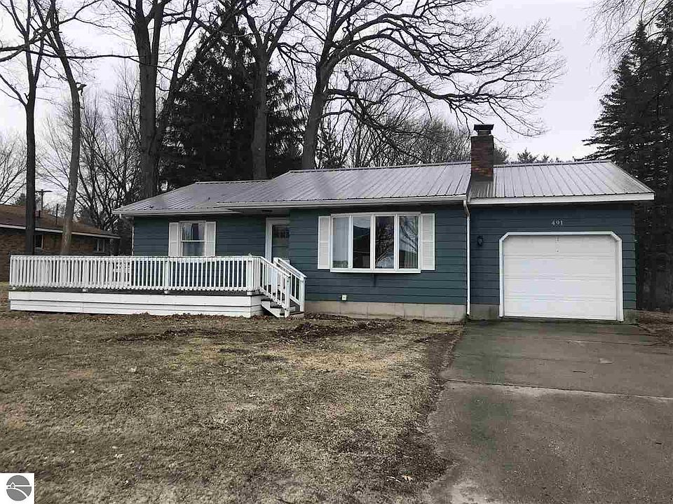 1st image of 491 S Lakeshore Dr