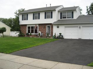 612 Meadow Run, Brick, NJ 08724