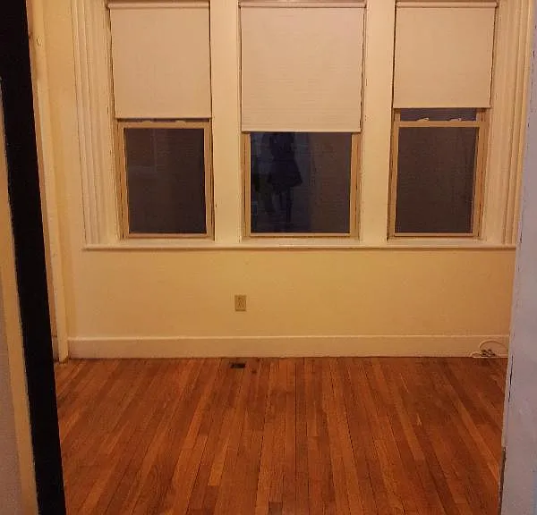 Main Entrance into living room