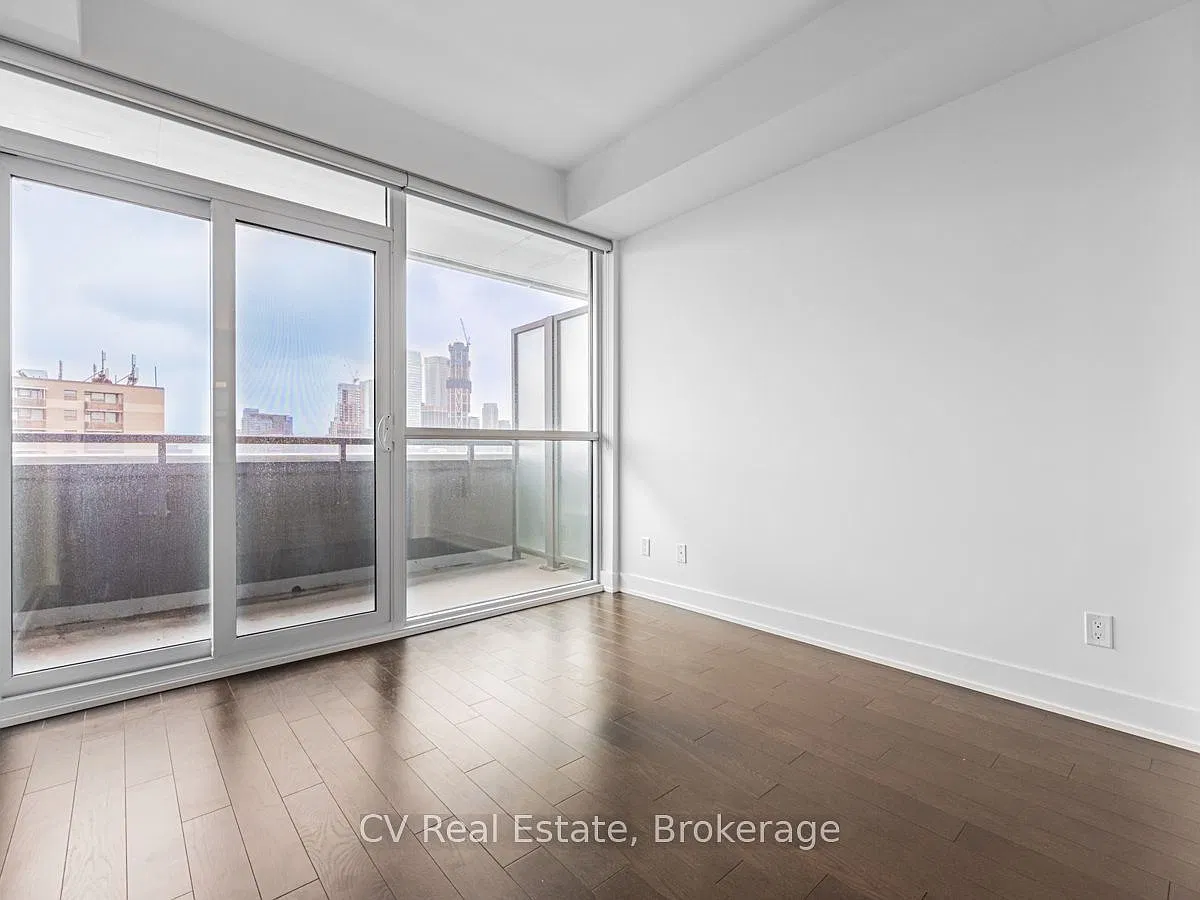 1 bed, $2,575 — Photo 3