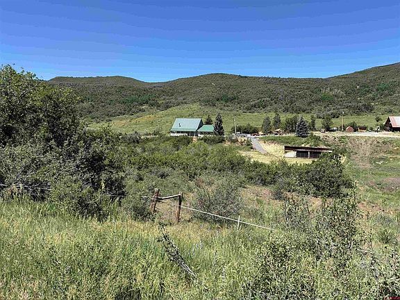 3rd image of 19253 Stevens Gulch Road