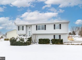 720 W Myrtle St, Littlestown, PA 17340