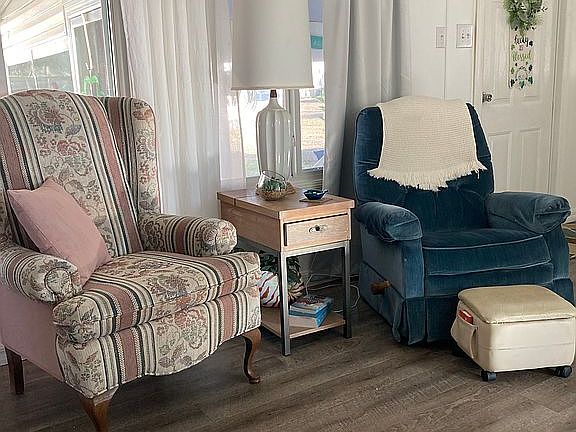 4th image of 6488 Fleetwood Ct