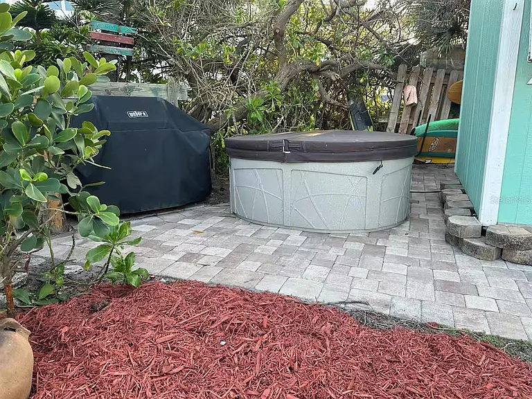 5 Park Ave — Photo 22
