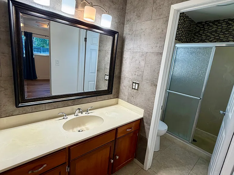 3681 Shenandoah Ct — Photo 6