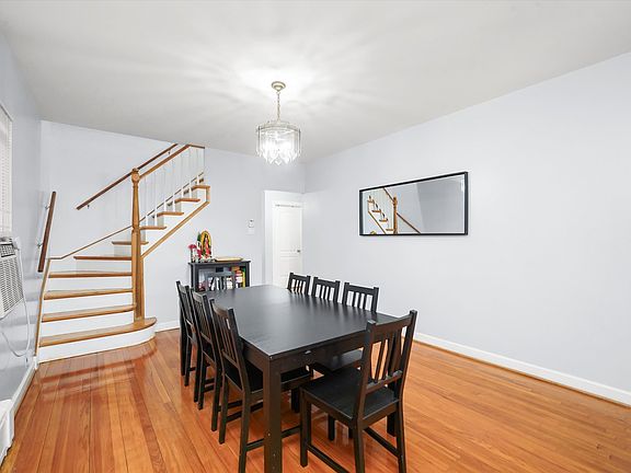 5th image of 2633 N 78th Ct