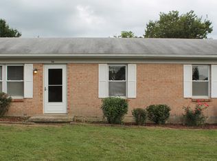 116 Queensway Dr, Nicholasville, KY