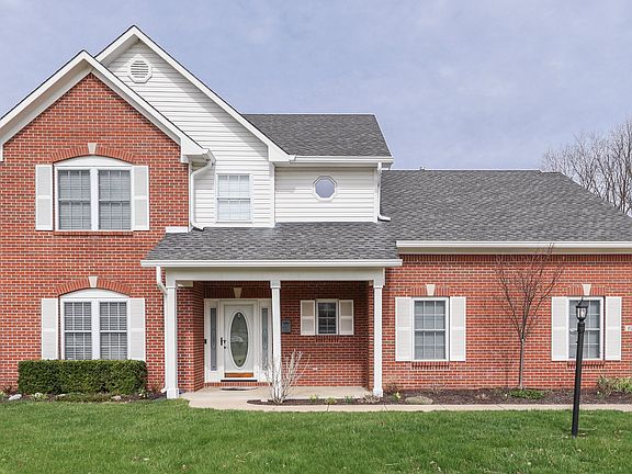 2nd image of 8204 Stoney Bend Cir