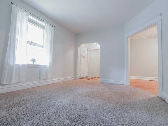 3rd image of 4404 Gannett St