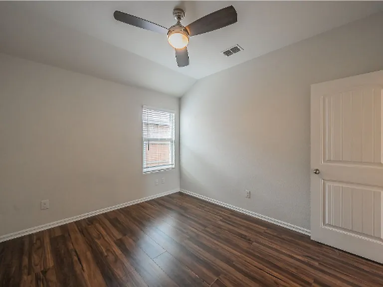 7325 Wavecrest Way — Photo 23