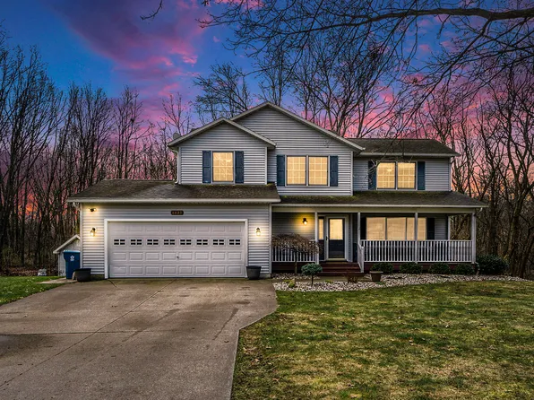 8839 Hathaway Rd, Kalamazoo, MI 49009