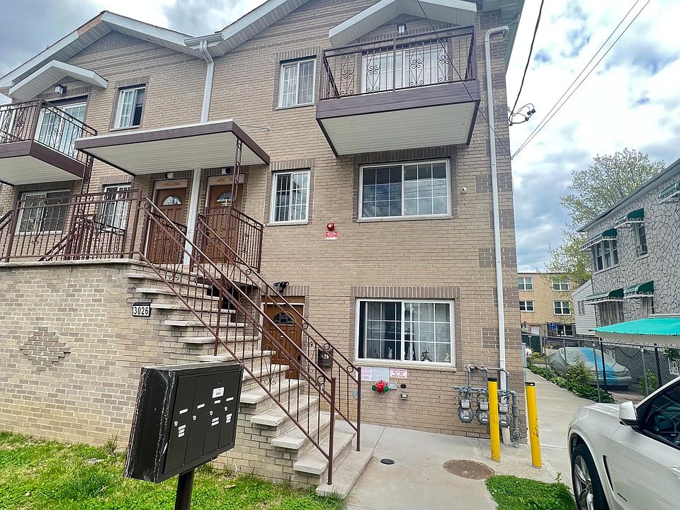 1st image of 3026 Wilson Ave #2