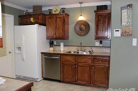 5th image of 117 Darlene Dr